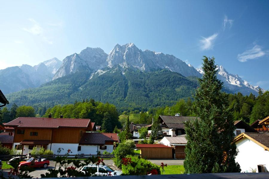 Hotel Garni Jaegerhof Grainau Extérieur photo